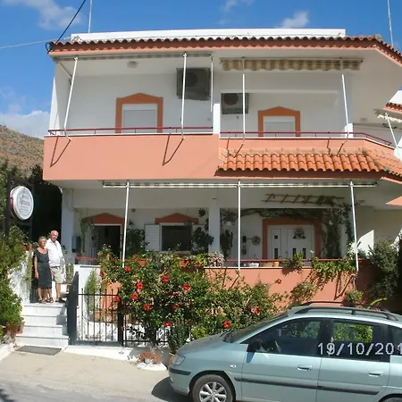 Xenos Apartments Keratokampos Exterior photo