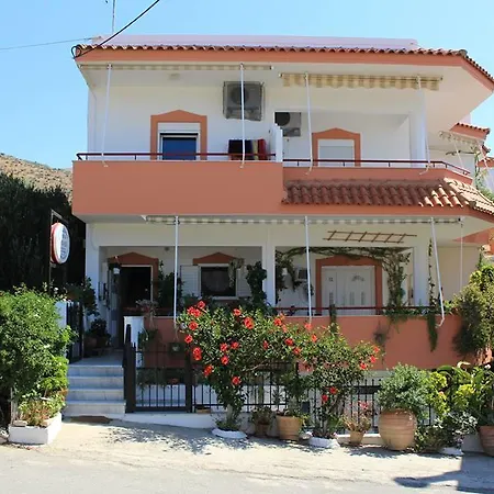 Xenos Apartments Keratokampos Exterior photo
