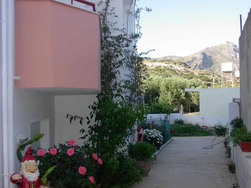 Apartament Xenos Keratokampos